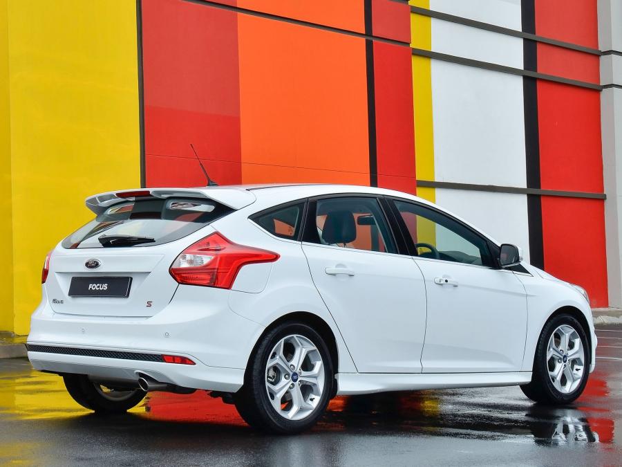  Ford Focus Sport 2014 года  (фото 5 из 11)